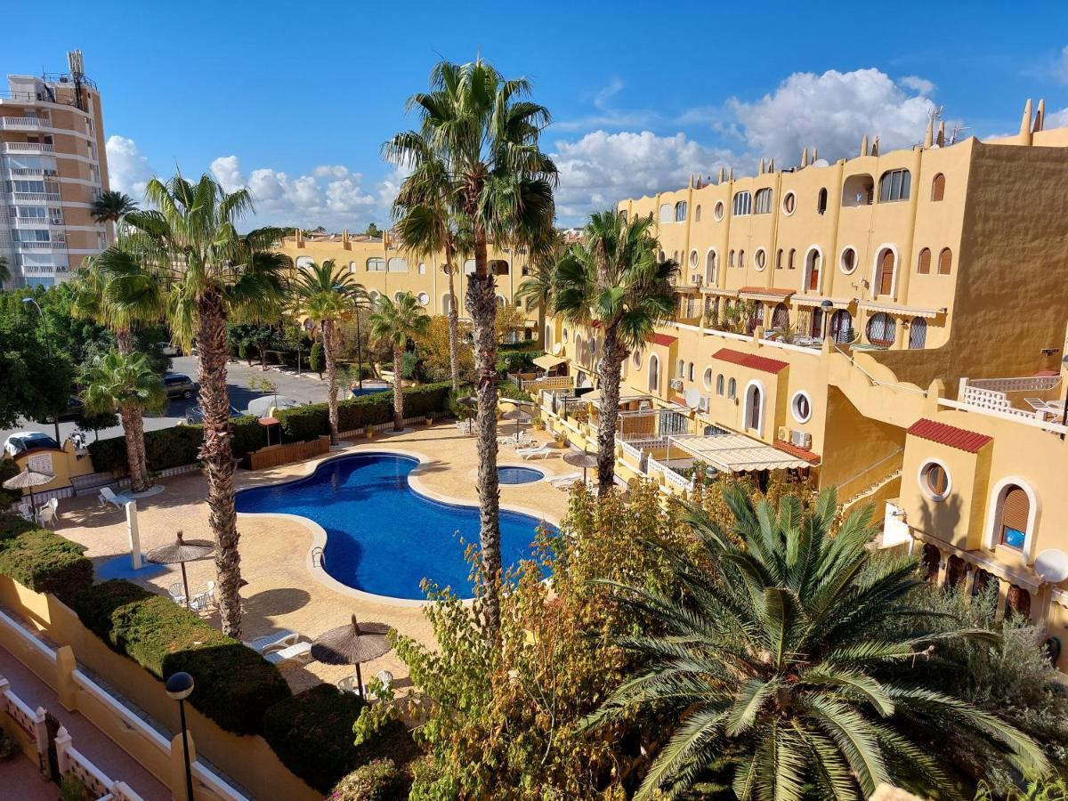 Bungalow Alkabir Playa El Campello Luaran gambar