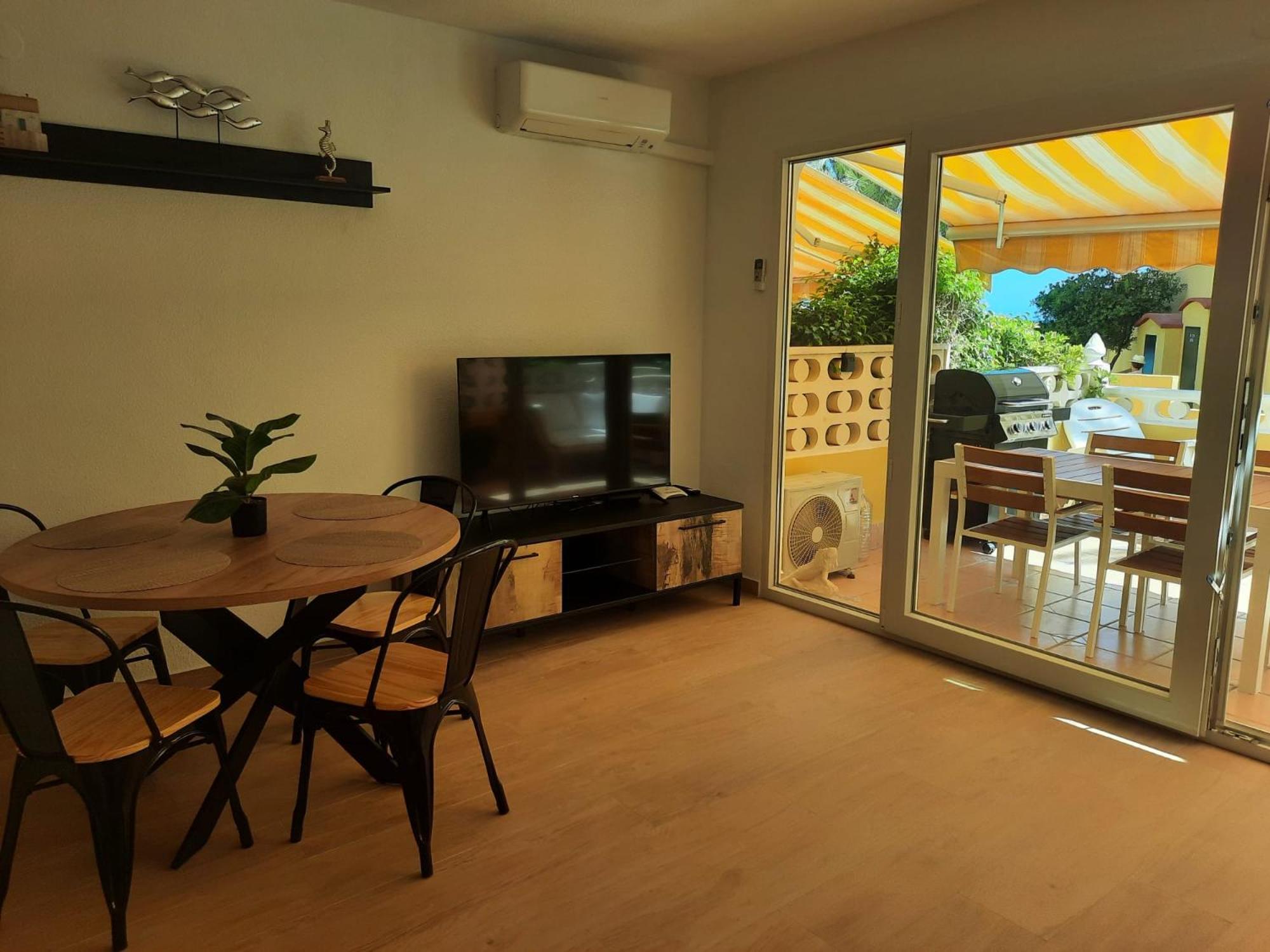 Bungalow Alkabir Playa El Campello Luaran gambar