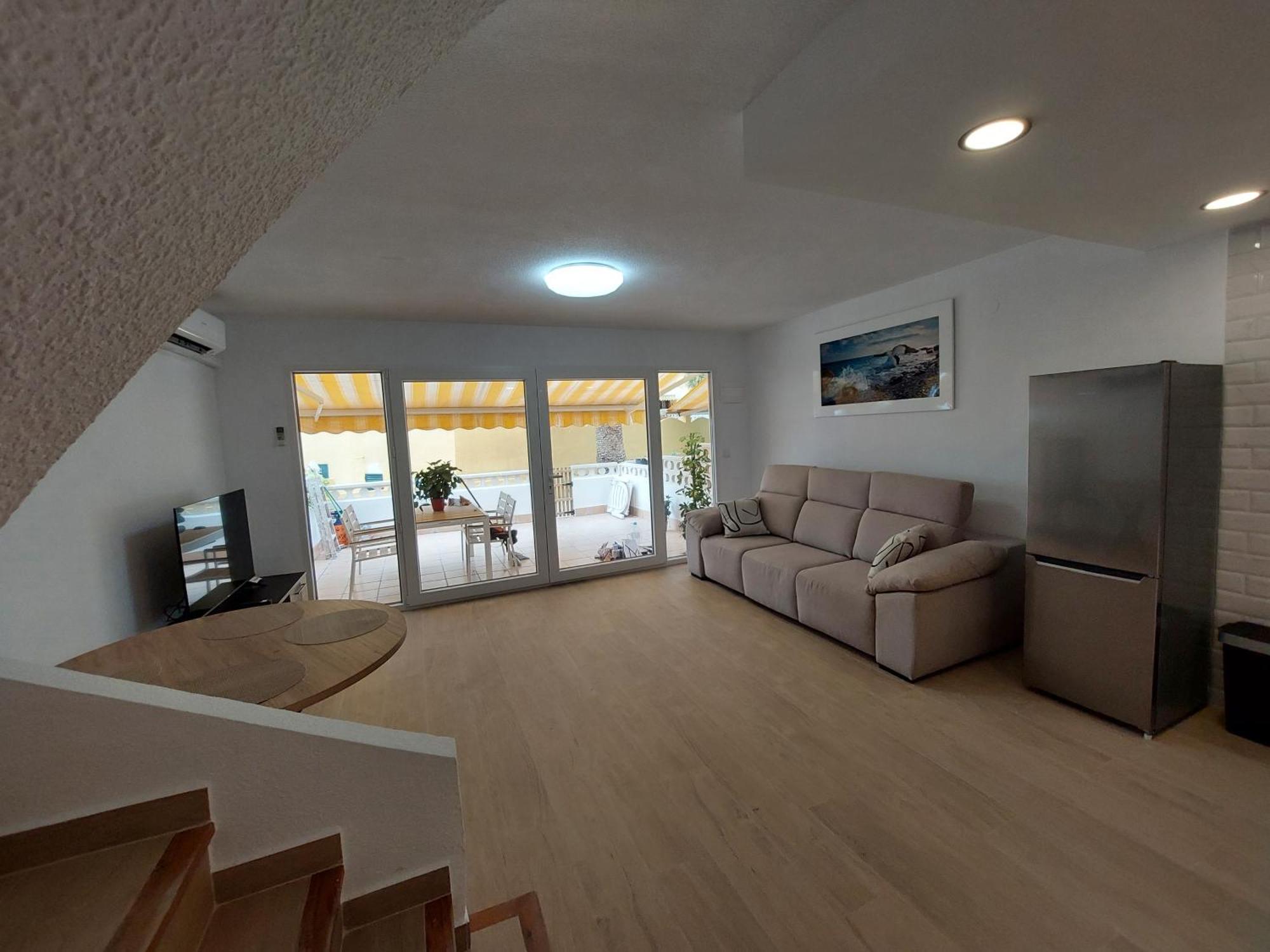 Bungalow Alkabir Playa El Campello Luaran gambar