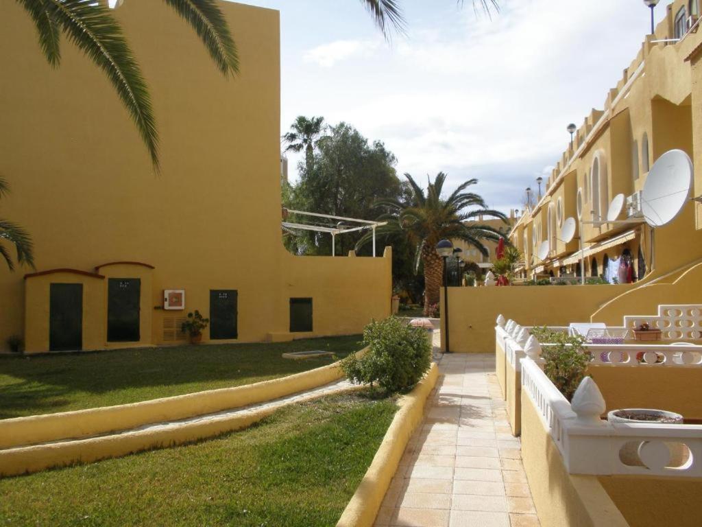 Bungalow Alkabir Playa El Campello Luaran gambar