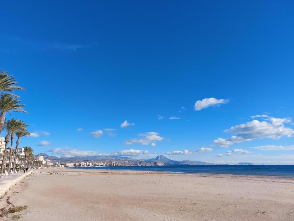 Bungalow Alkabir Playa El Campello Luaran gambar